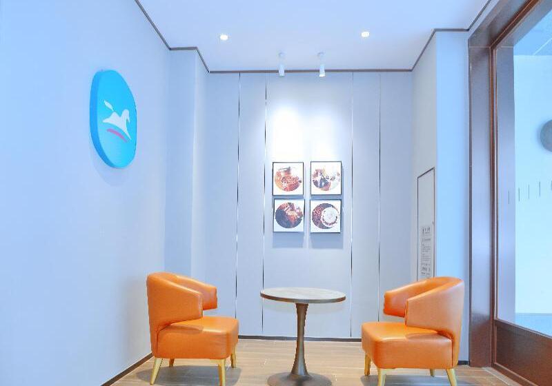 Hanting Hotel Shenzhen Nanshan Metro Station