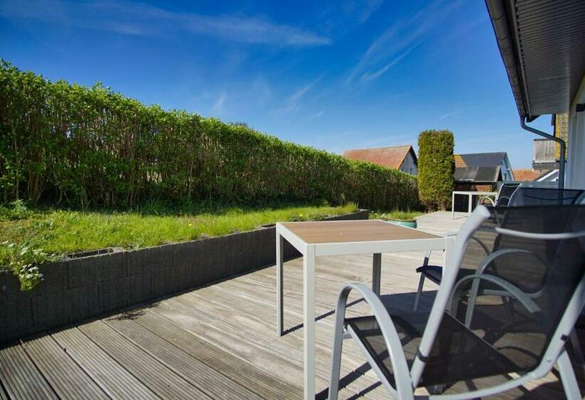 Ferienwohnung Mit Terrasse In Ruhiger Lage   Haus Südperd Fewo Strandwinde