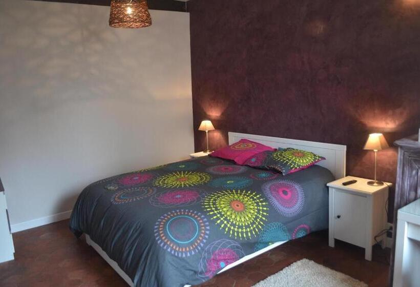 Sur Les Pas De Cadet Roussel