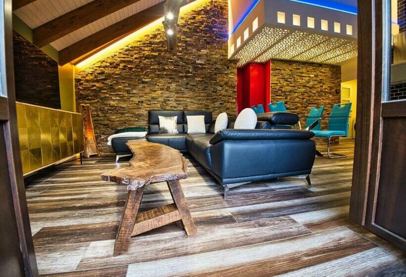 Apartamentos Valle De Ordesa Torla