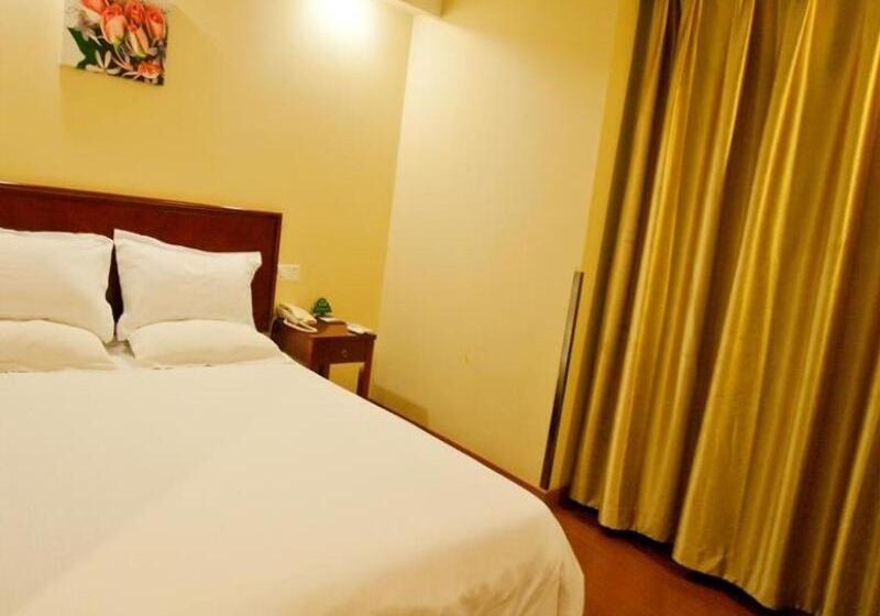 בית מלון כפרי Greentree Inn Jiangsu Nanjing Olympic Sports Center Express