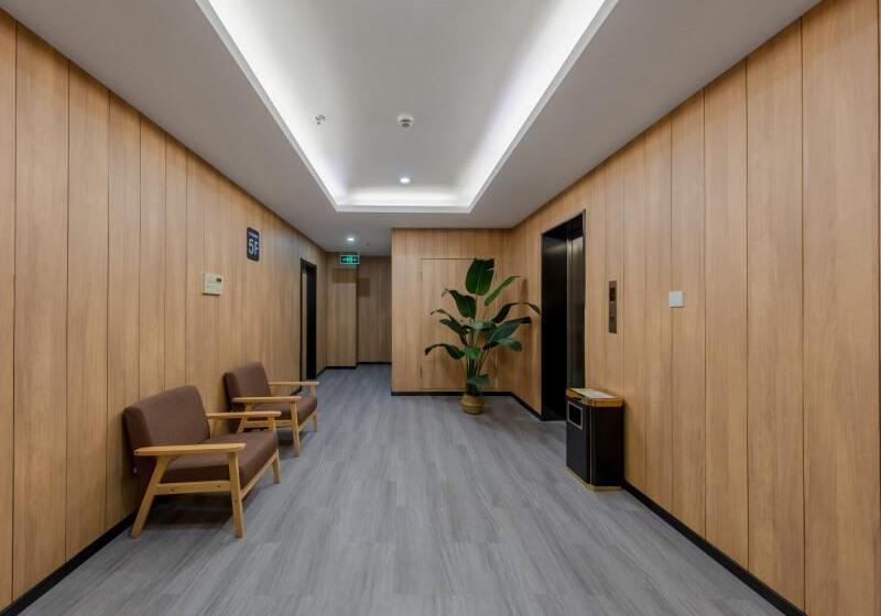 ホテル Greentree Inn