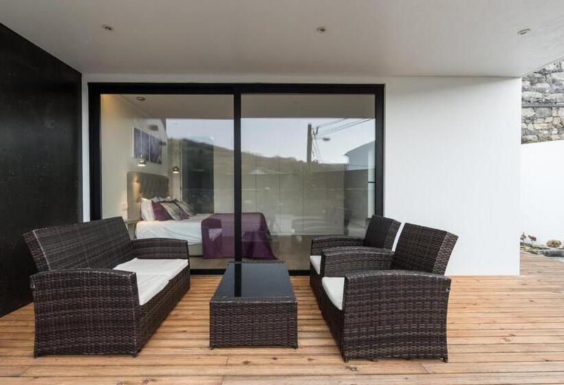 Azaleas Guest House