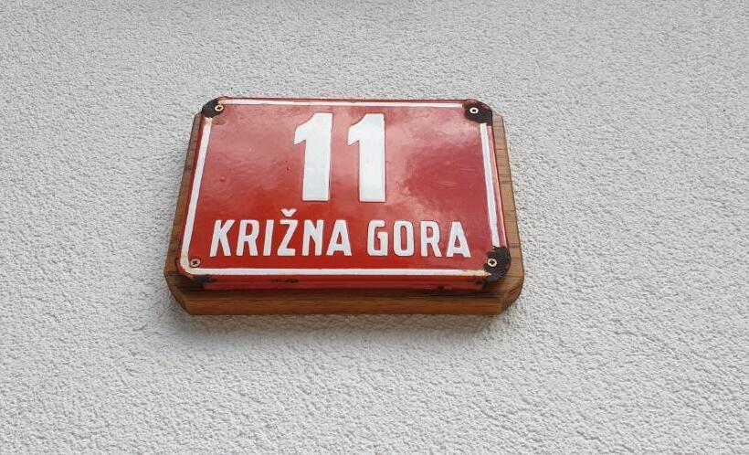 Apartma Pri Boštjanu