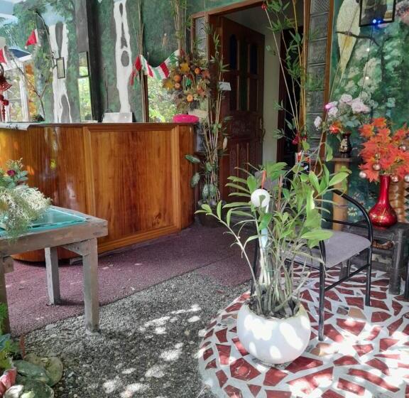 Toni Arts Villa