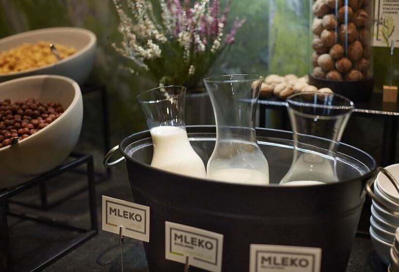 Q Hotel Plus Wrocław Bielany