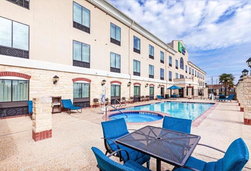 בית מלון כפרי Holiday Inn Express & Suites Floresville By Ihg