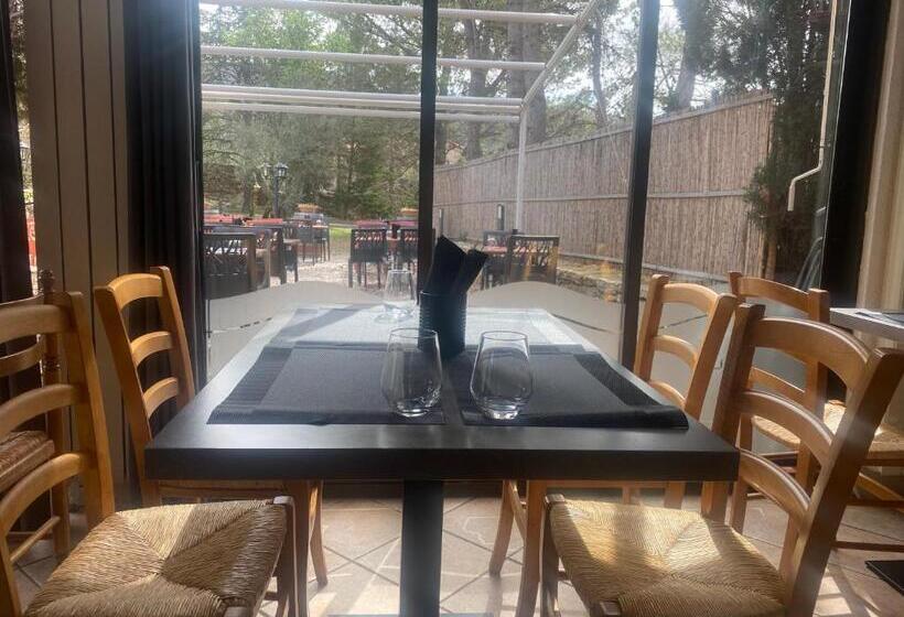 בית מלון כפרי Auberge La Table Du Curé