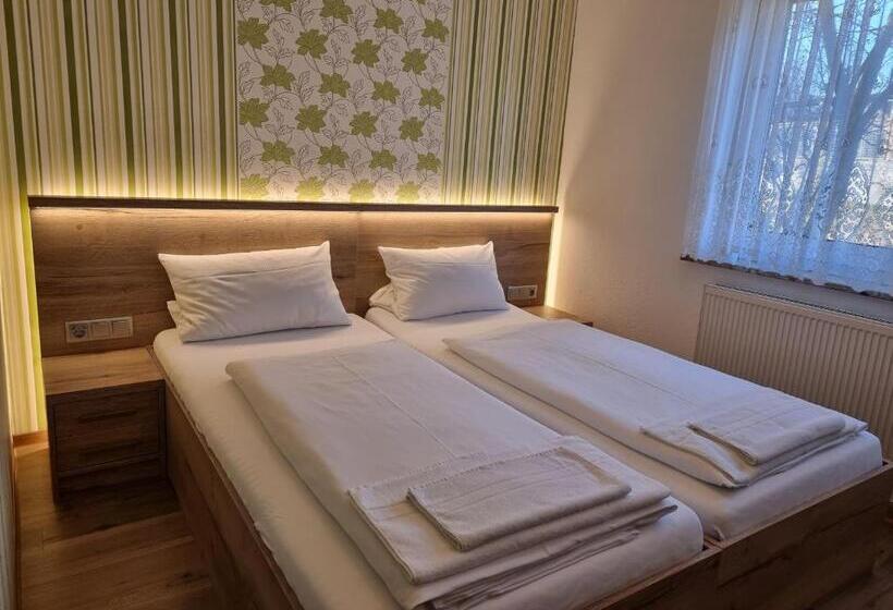 בית מלון כפרי Bergschanke & Berg