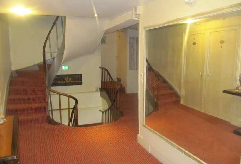 فندق De La Banniere De France