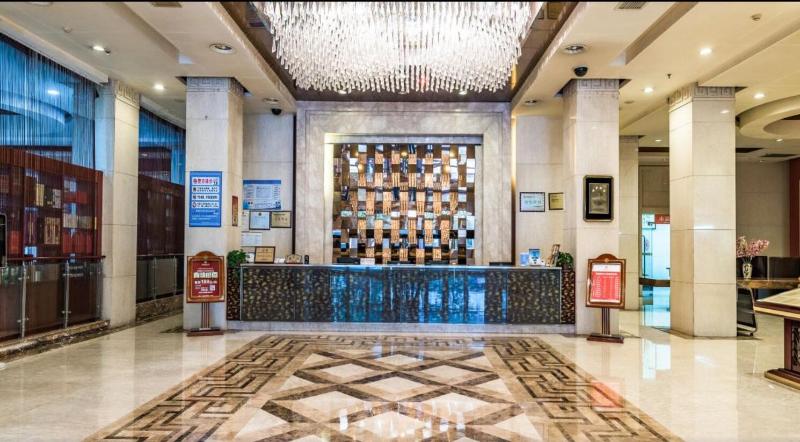 فندق Enshi International