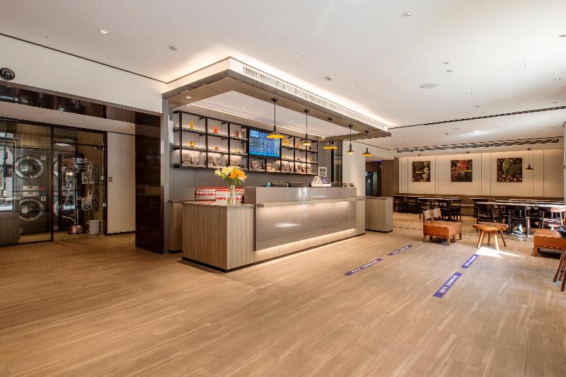 Отель Hanting  Shanghai Lujiazui Dongnan Road