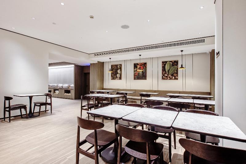 Отель Hanting  Shanghai Lujiazui Dongnan Road