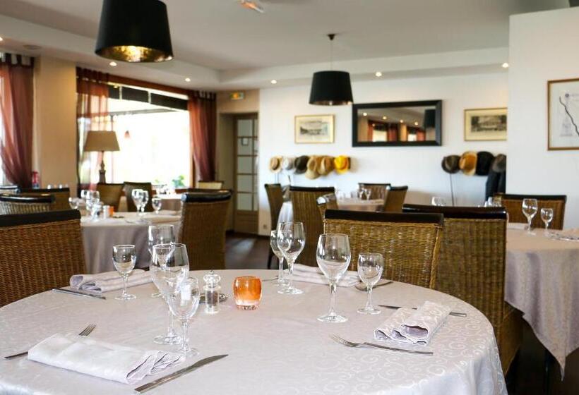 בית מלון כפרי Hôtel   Restaurant La Chaloupe