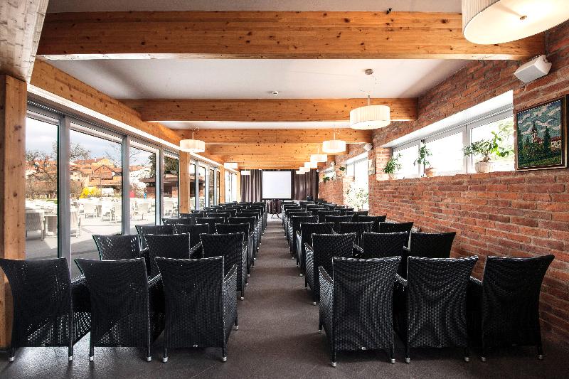 בית מלון כפרי Kaj