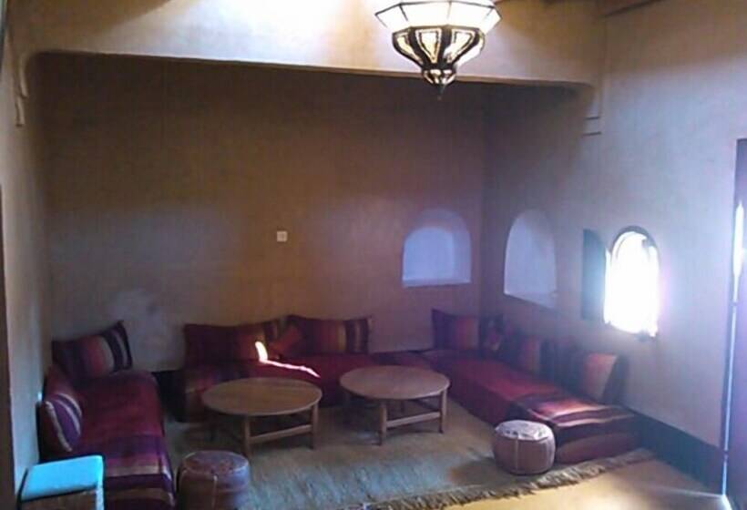 هتل Kasbah Dar Essalam