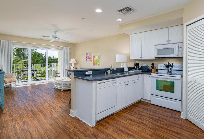 309 Harbour House At The Inn