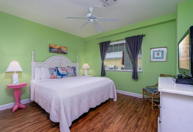 309 Harbour House At The Inn