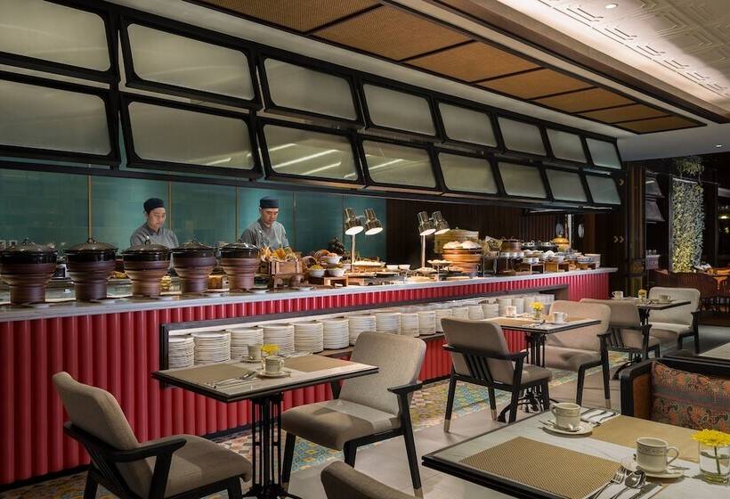 هتل Episode Gading Serpong