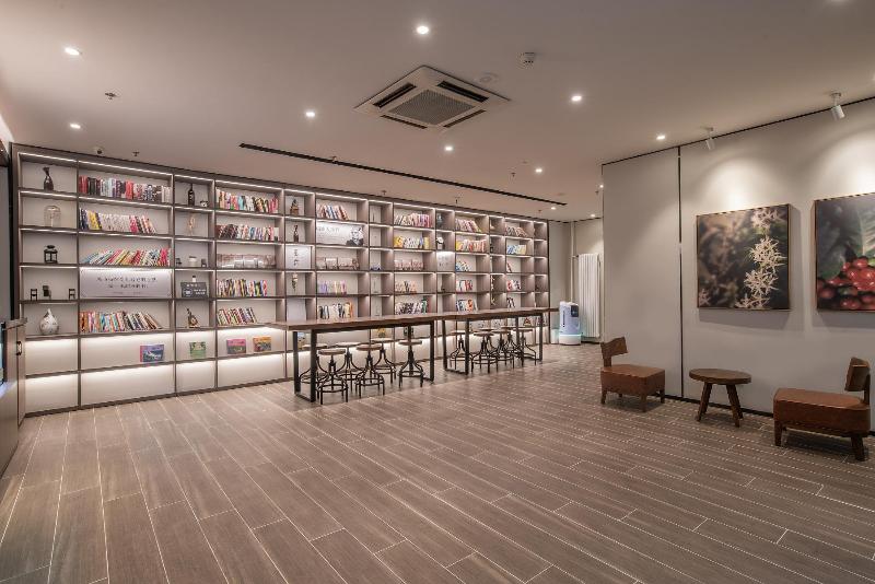Hotel Hanting Express Hebi He Bi Yu Long Ai Zhi City