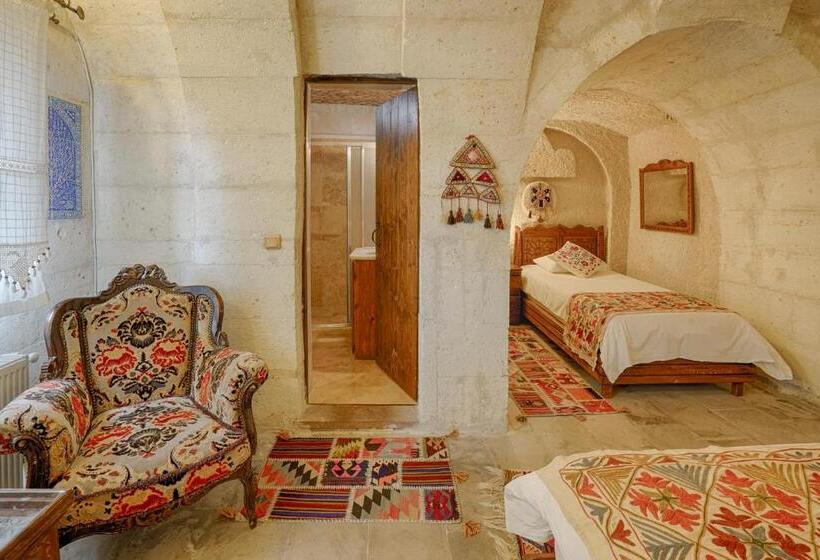 هتل Tulip Cave Suites