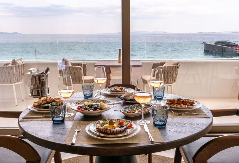 هتل Isla Brown Corinthia Resort & Spa, Curio Collection Hilton