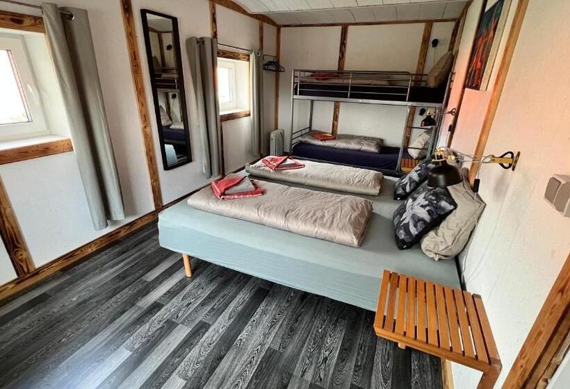تختخواب و صبحانه Billund Bnb