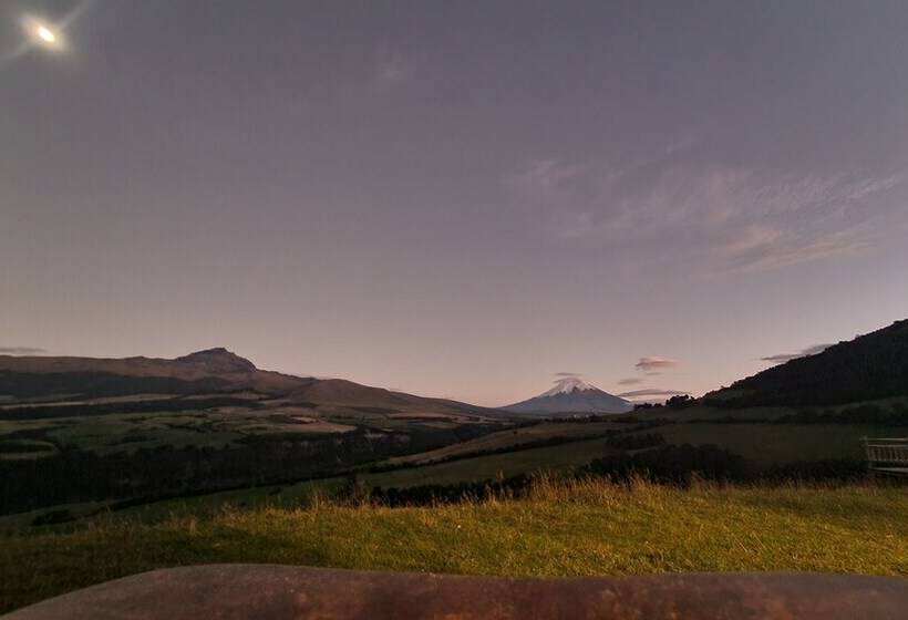 فندق Balcon Al Cotopaxi Hosteria