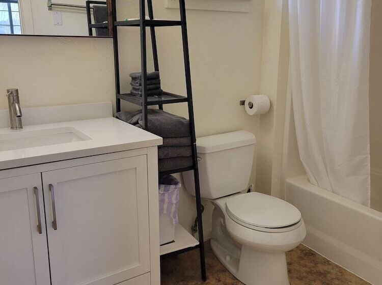 호텔 Hood River Suites Apartment