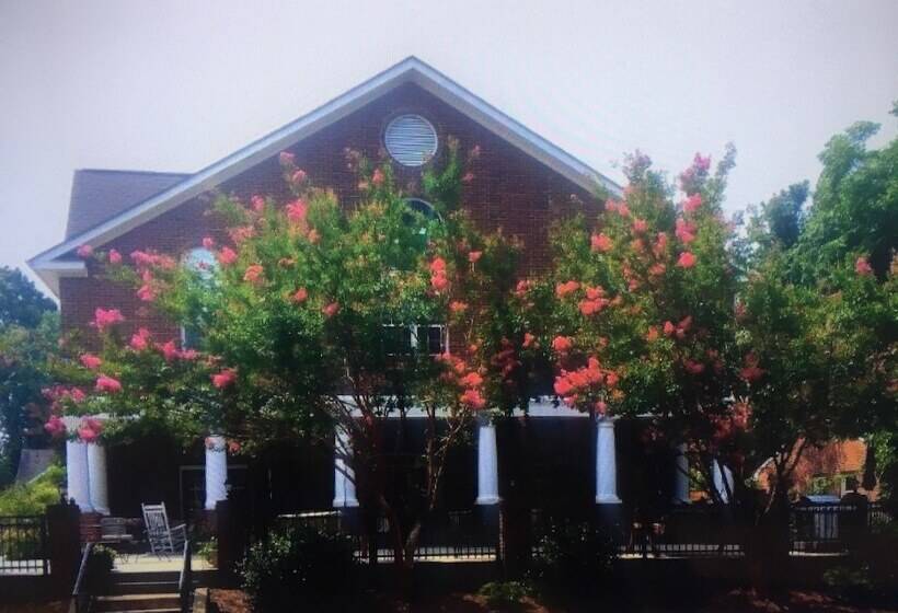 ホテル Acorn Inn