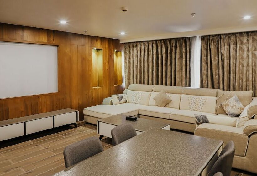 酒店 Regenta Central Somnath, Bhalpara