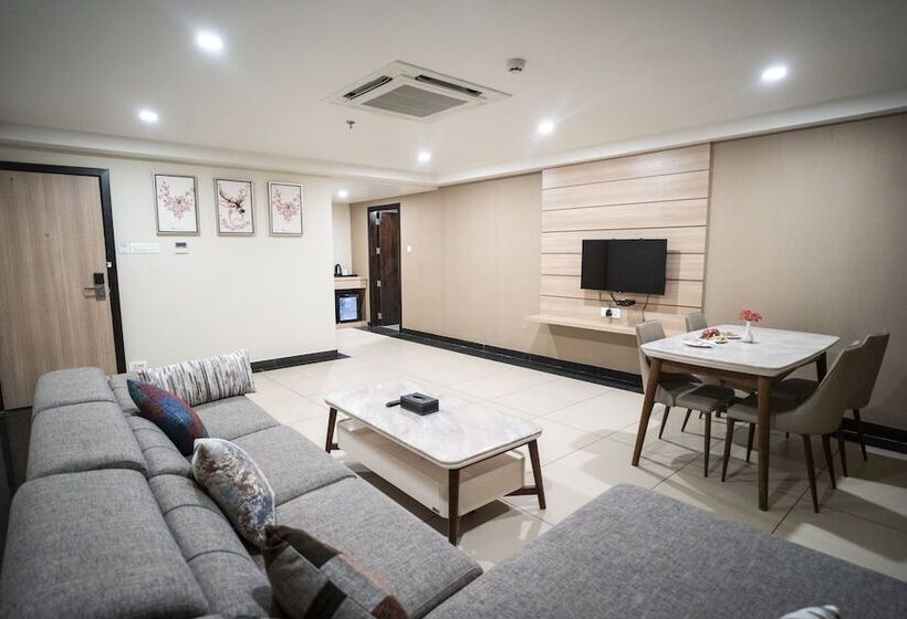 酒店 Regenta Central Somnath, Bhalpara