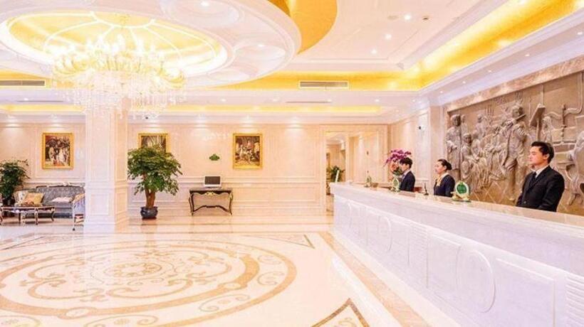 Vienna International Hotel Shanghai Dishui Lake Lingang Wanda