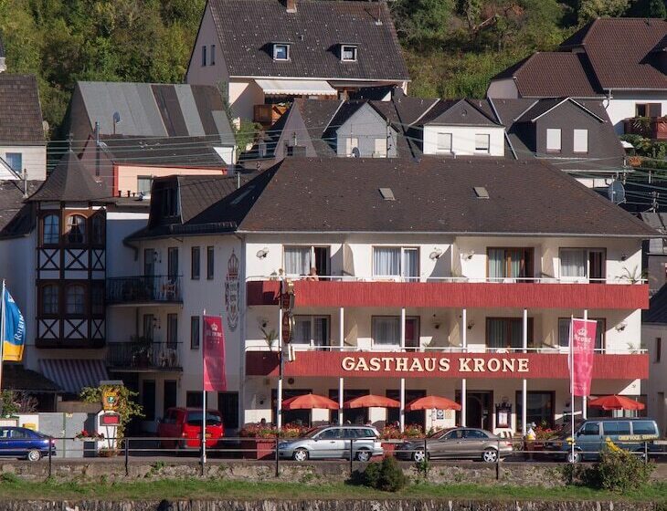 ホテル & Restaurant Krone