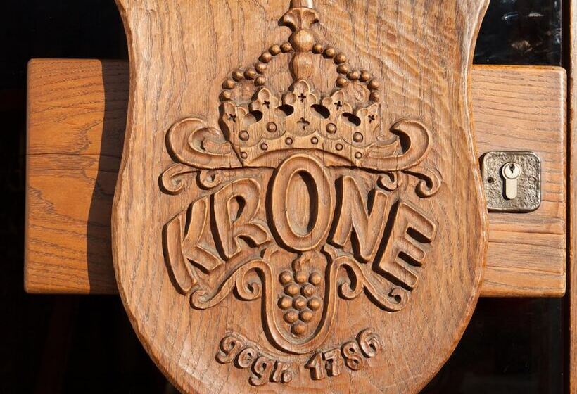 ホテル & Restaurant Krone