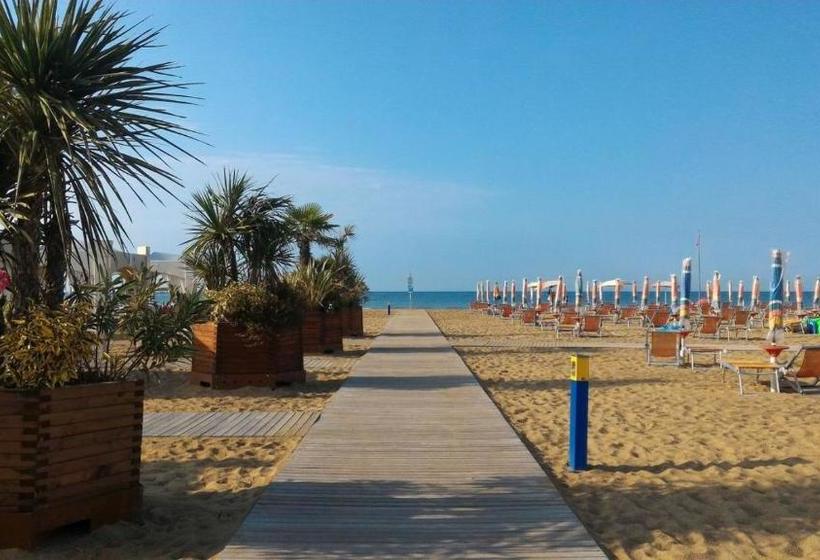 فندق Villaggio Azzurro