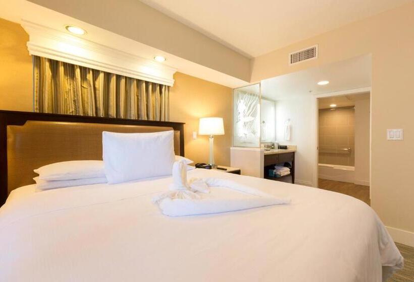 Отель Carlsbad Seapointe Resort