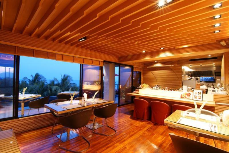 هتل Dune Hua Hin