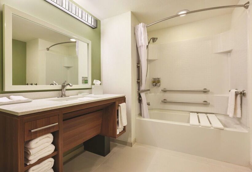 هتل Home2 Suites By Hilton College Station