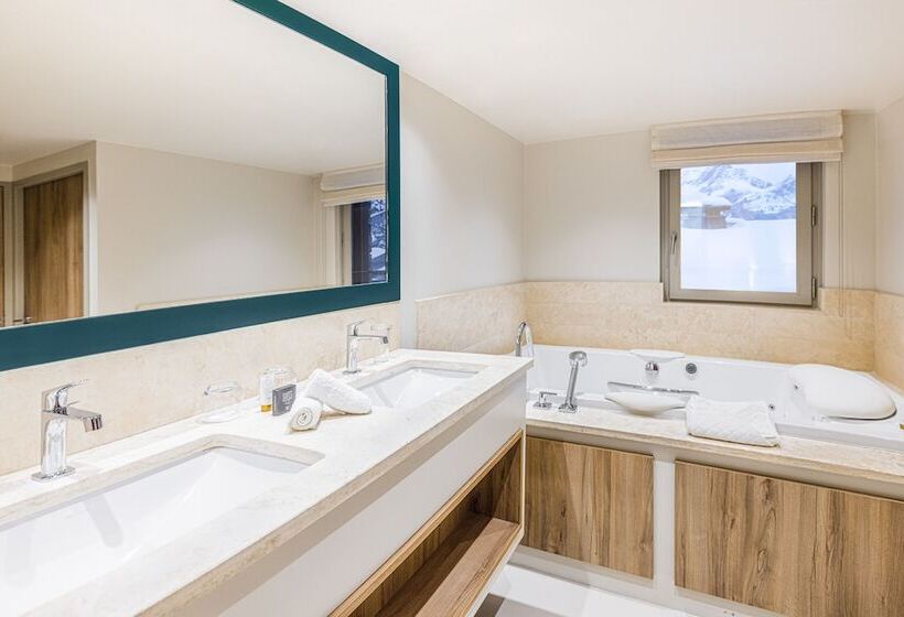 هتل Les Suites De La Potiniere