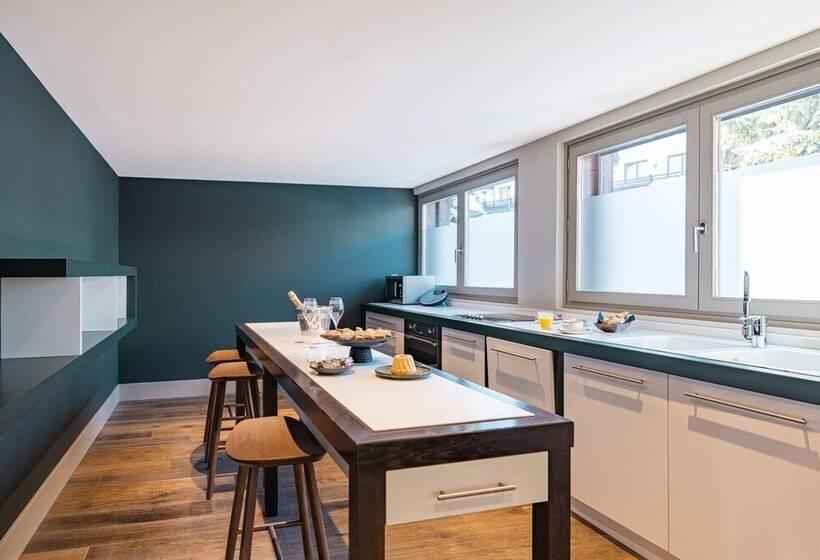هتل Les Suites De La Potiniere