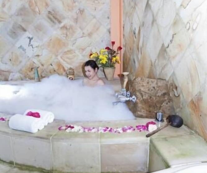 Puri Asri Hotel & Resort