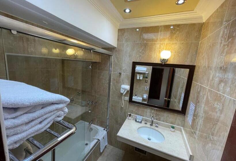 בית מלון כפרי Rojas Inn