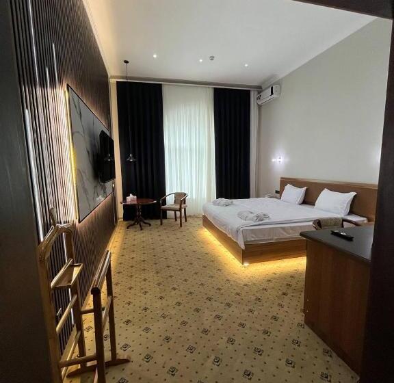 فندق Royal Palace