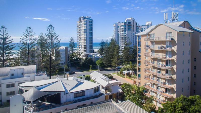 هتل San Mateo On Broadbeach
