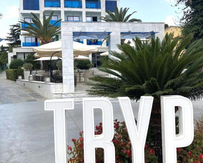 هتل TRYP by Wyndham Corfu Dassia