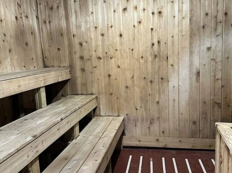 호텔 Pine View Inn