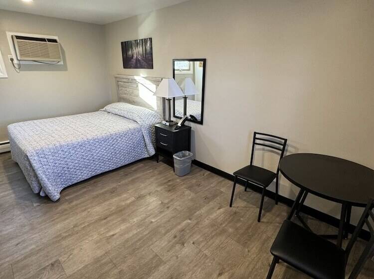 호텔 Pine View Inn