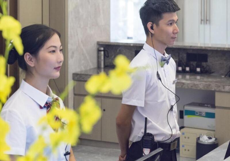 Greentree Eastern Hotel Hainan Free Trade Port Jiangdong New District Meilan Airport