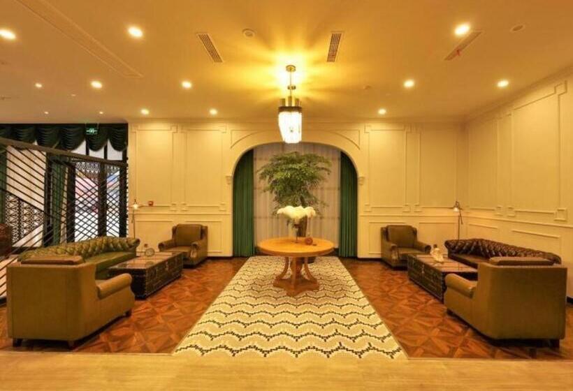 בית מלון כפרי James Joyce Coffetel Chengdu Longquan Dongfang Huada Plaza